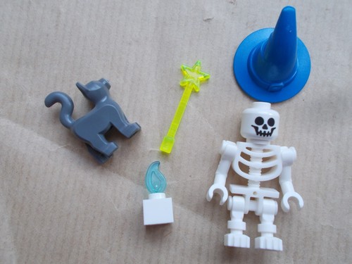 Lego scheletro gatto strega - lego,
